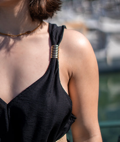 Combinaison short fluide noir détail épaule