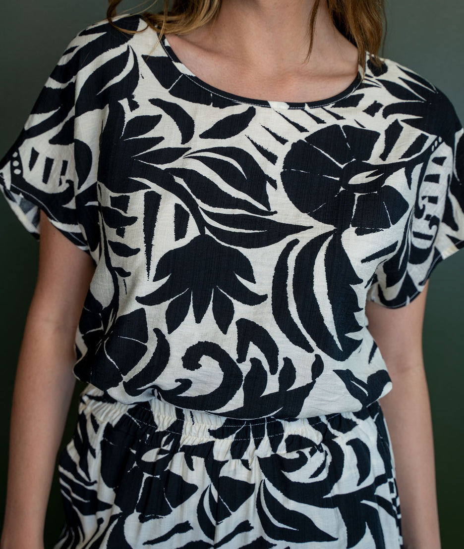 T-shirt fluide d'ensemble détails