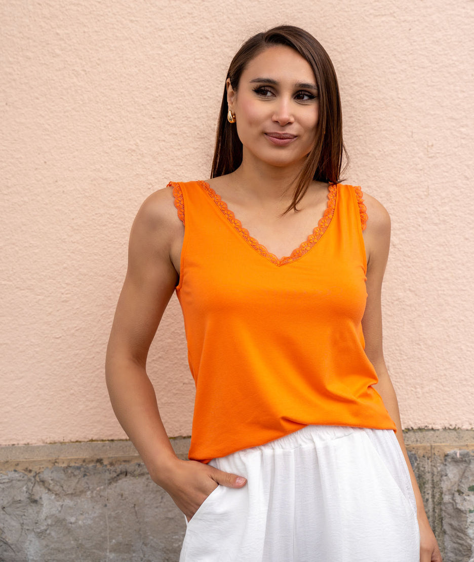 Débardeur dentelle orange face