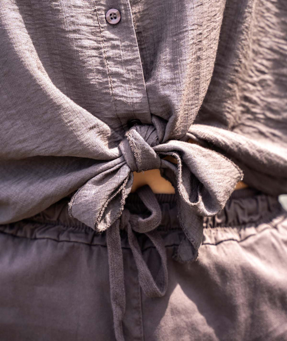 Chemise fluide Nona marron détail noeud