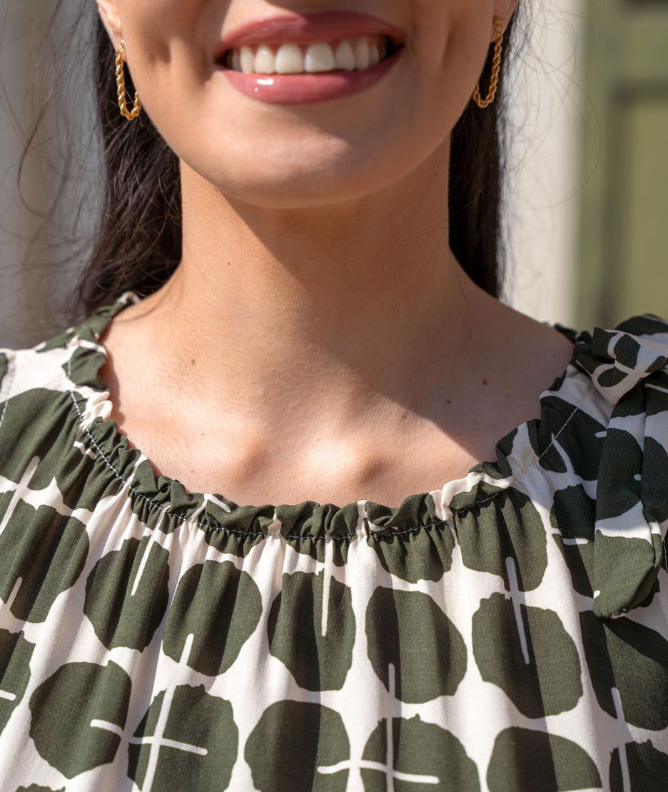 Robe courte Rond kaki détail col