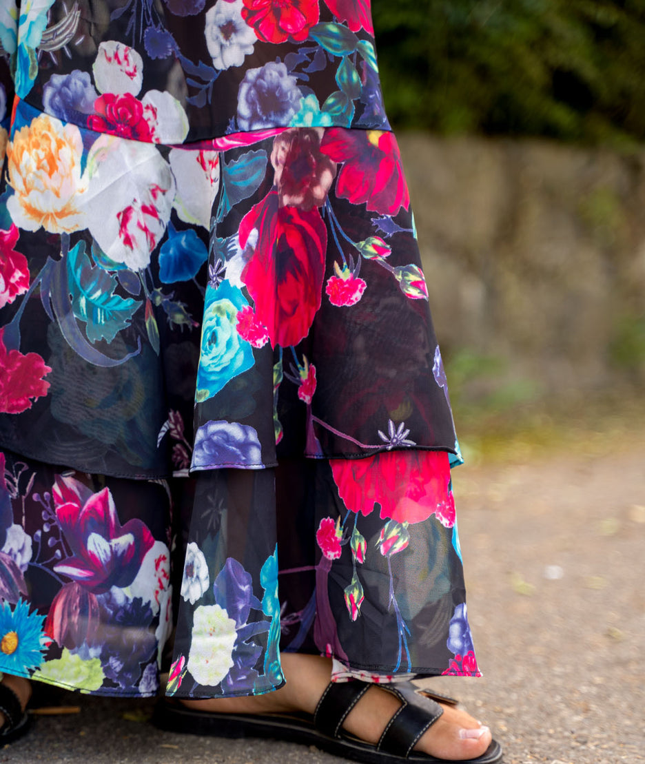 Robe longue en mousseline Ellia noir détails