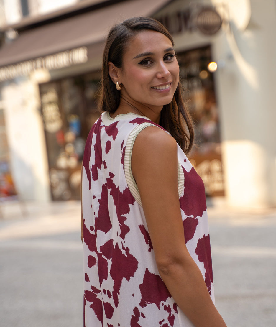 Robe Cody longue imprimé vache bordeau détail arrière