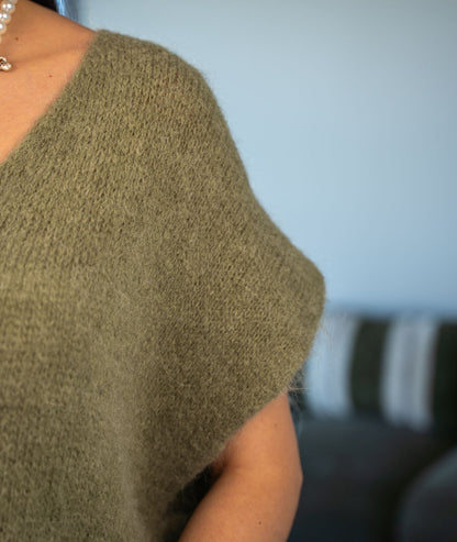 Pull sans manches en maille Sama kaki détail épaule