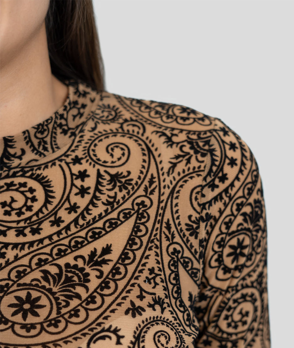 T-shirt en résille à motif arabesque camel détail épaule