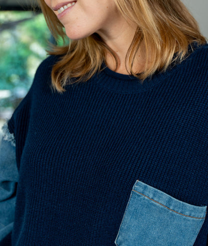 Pull bi-matière Jeanna marine détail col