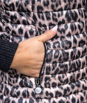 Doudoune sans manches léopard noir et beige détails