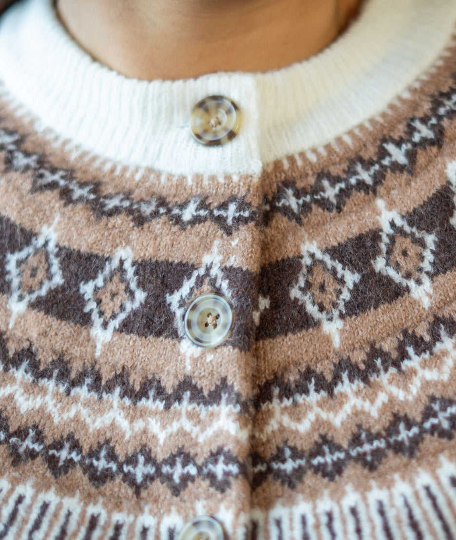 Cardigan maille jacquard Monty camel détails