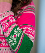 Pull de Noël Happymas rose détails