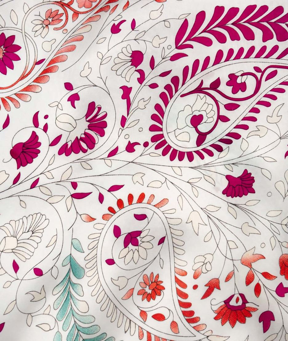 Foulard carrée Bella rose détails