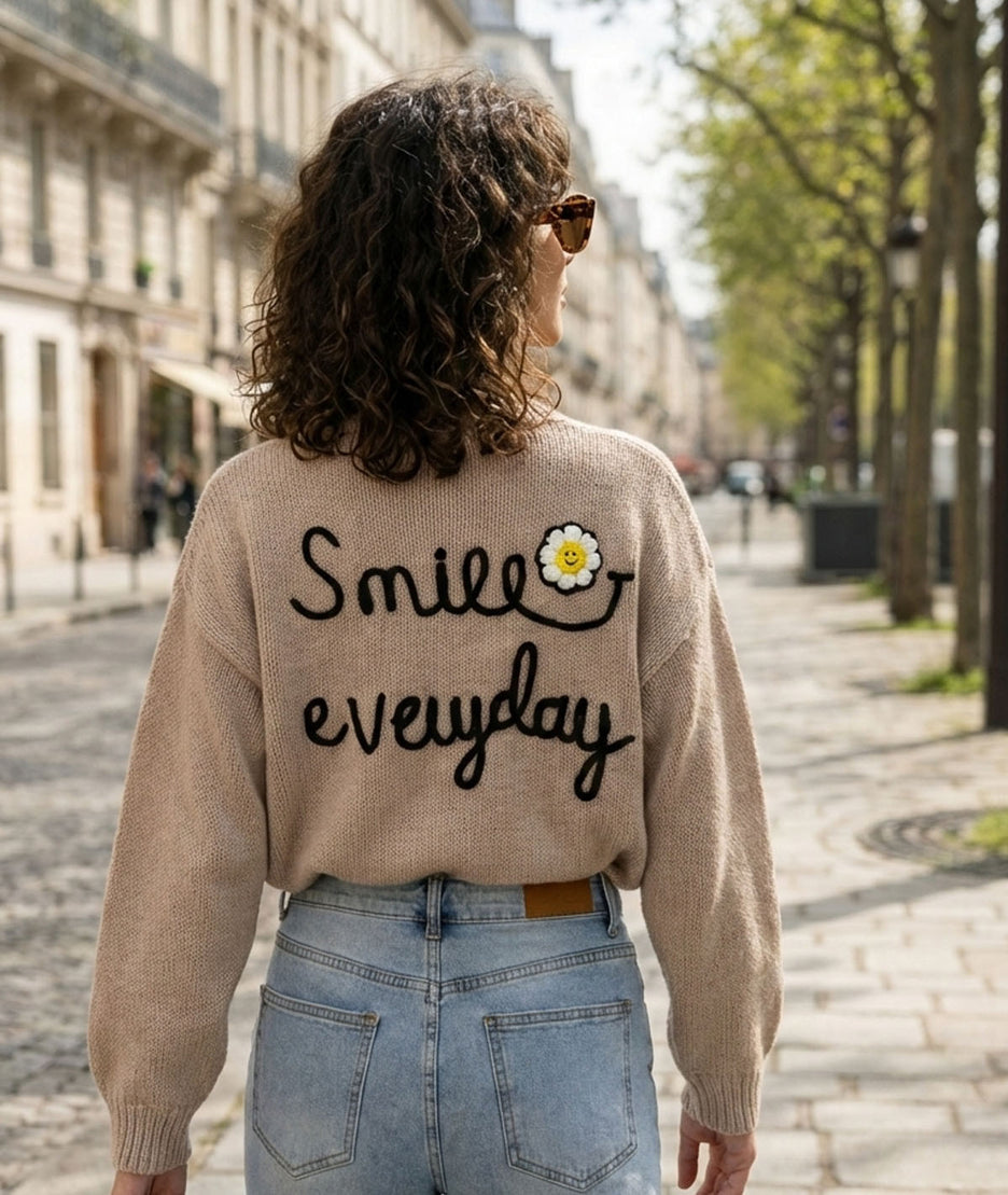 Gilet en maille à broderies Smily beige face arrière