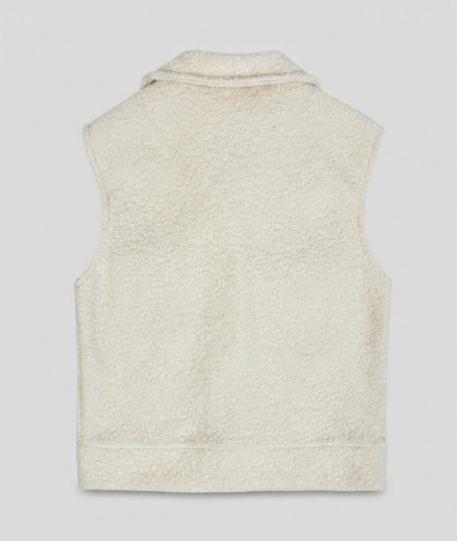 Veste sans manches en bouclette avant