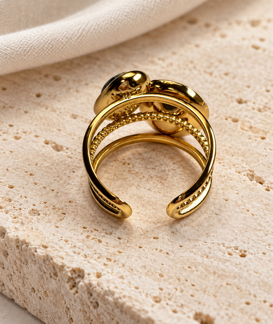 Bague avec pierres Lola dorée et pierres vertes