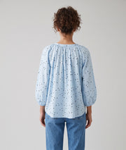 Blouse Cel ciel à pois avec col à nouer — marque Carnaby