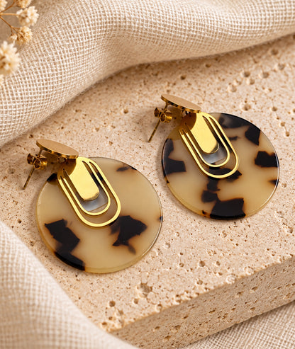 Boucles d'oreilles pendantes femme effet écaille beige et doré