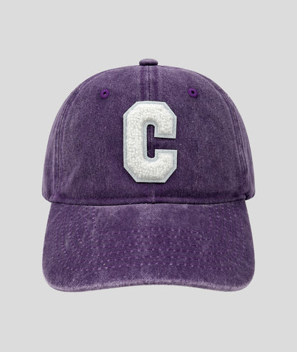 Casquette Cloe en jean inscription C violet face