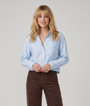 Chemise Essentiel ciel manches longues avec coupe droite courte — marque Carnaby