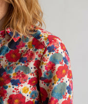 Chemise Iris rouge fluide à motif fleuri coloré — marque Carnaby