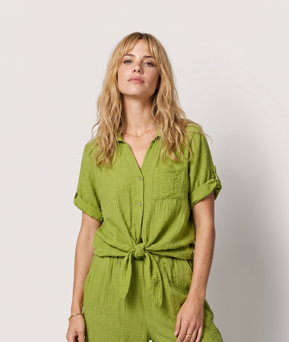 Chemise Nolane vert olive face — marque Carnaby