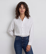 Chemise officier femme blanche à boutons brandebourg