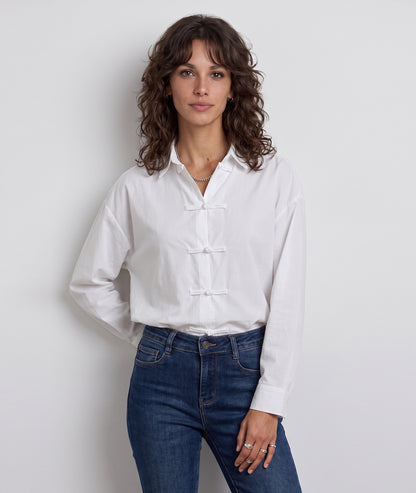 Chemise officier femme blanche à boutons brandebourg