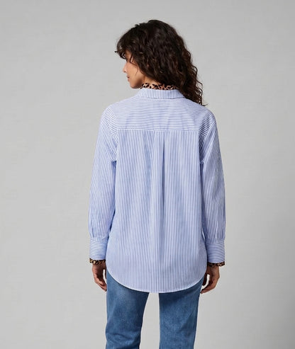 Chemise Rayleo à volants léopard bleu dos
