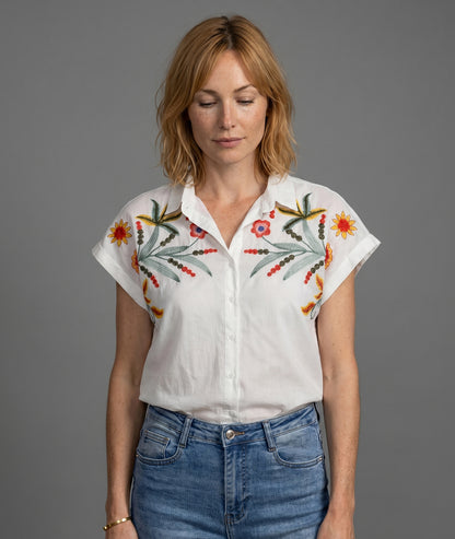 Chemise Suzanna blanche face — marque Carnaby