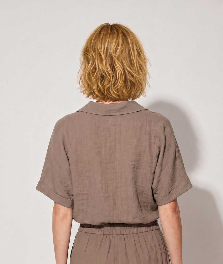 Chemise Vanessa taupe dos — marque Carnaby