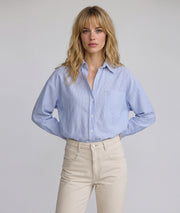 Chemise Yana bleue à rayures avec poche poitrine — marque Carnaby