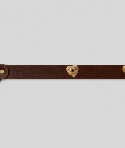 Ceinture fine similicuir femme marron avec détails cœur dorés