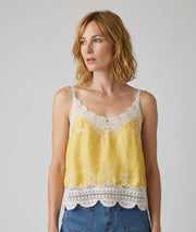 Débardeur Celine jaune à dentelles face — marque Carnaby