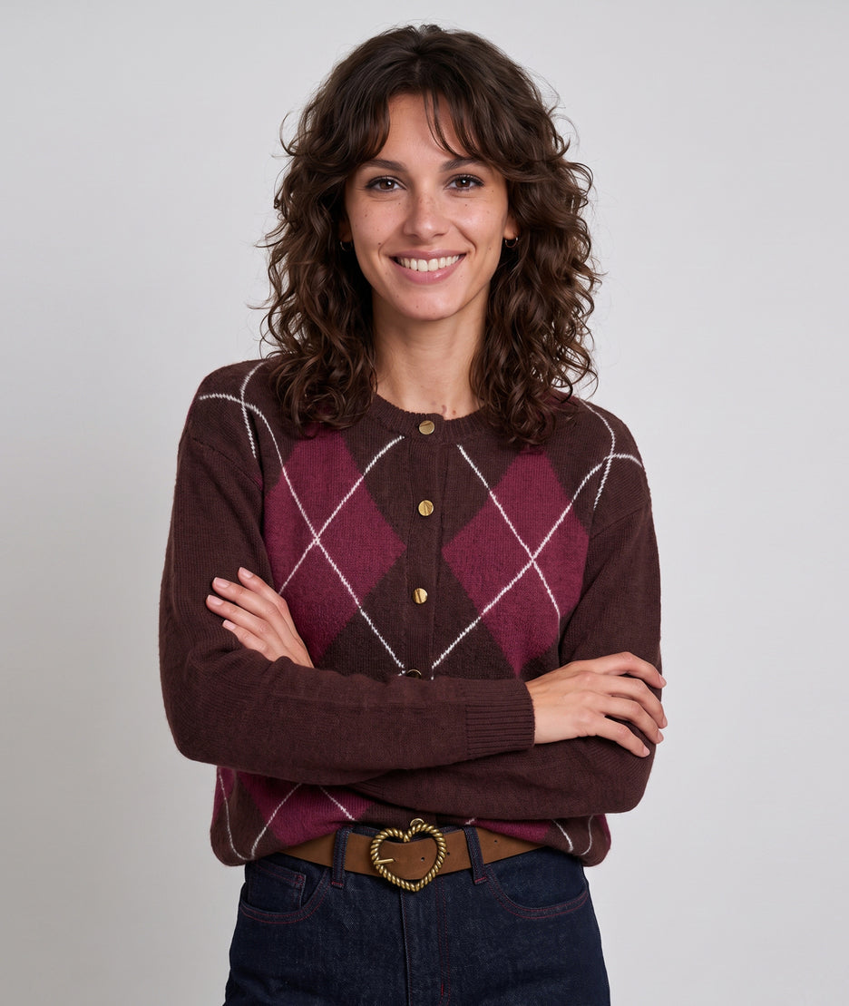 Cardigan losange femme Briana framboise à motif argyle et boutons dorés