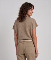 Gilet sans manches en maille femme Butonna beige à col V et boutons métalliques