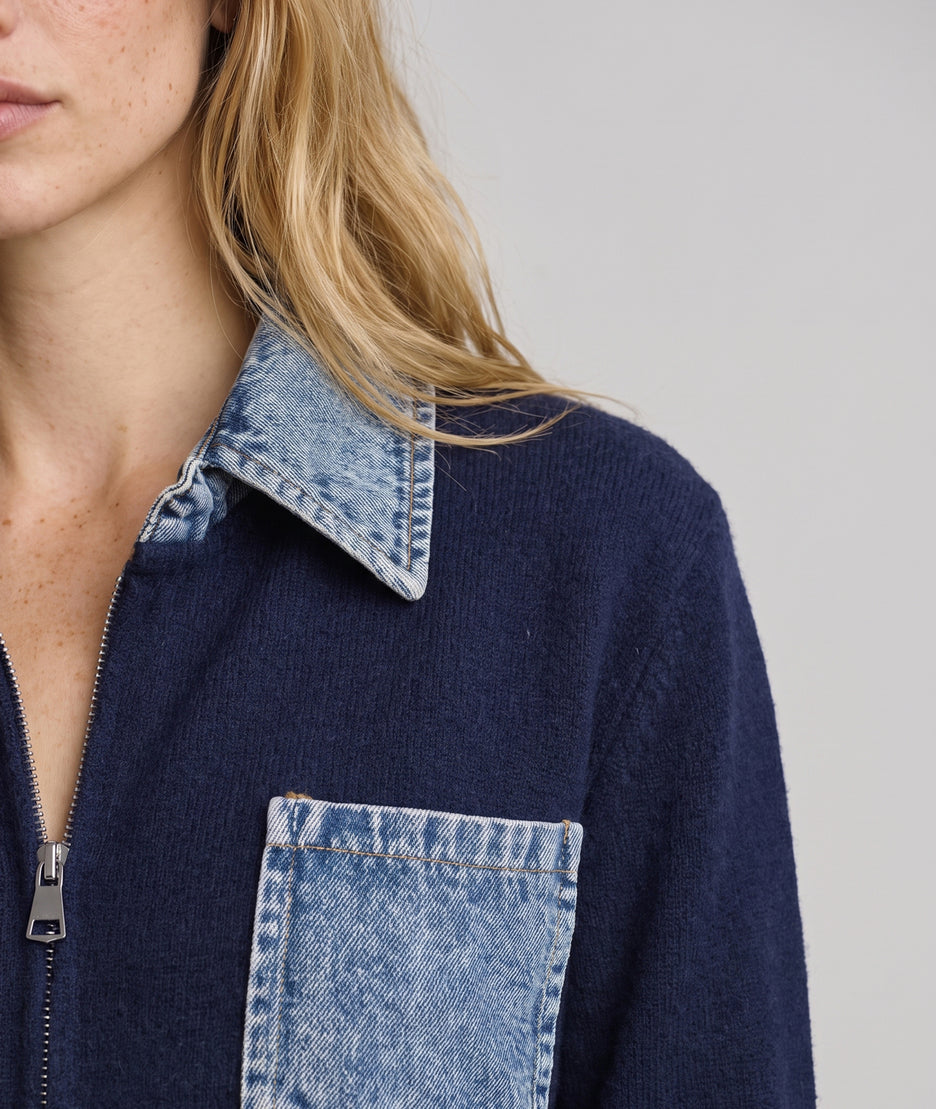 Cardigan bi-matière femme maille marine et jean avec poche poitrine