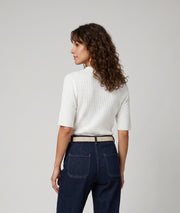 Pull Cuore écru manches courtes en maille torsadée avec broderie cœur rouge — Carnaby