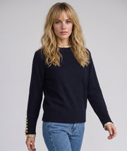 Pull femme Liberty marine en maille avec col et poignets à volants fleuris