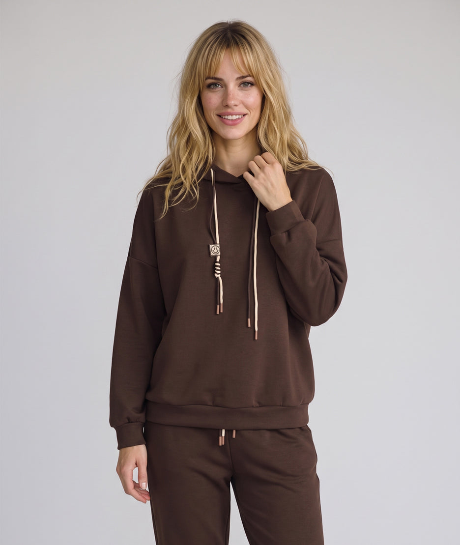 Sweat femme Marion marron oversize à capuche avec liens fantaisie et manches longues