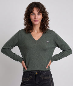 Pull col V femme kaki Miulo en maille fine avec broche en strass