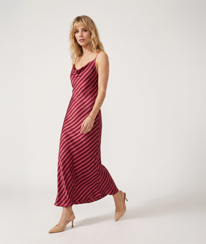 Robe Katerina longue à rayures effet satin - bordeau