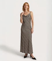 Robe Katerina écru rayures diagonales col bénitier face — Carnaby