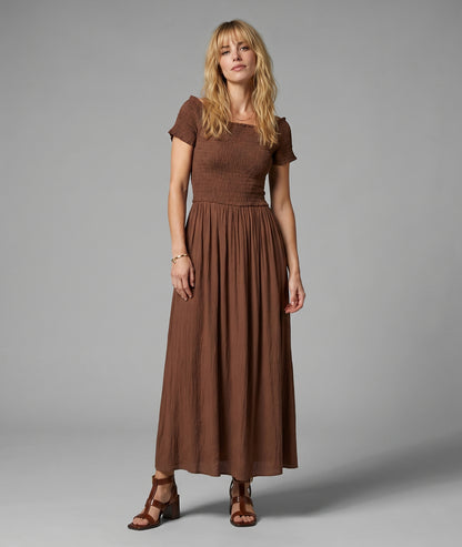 Robe longue Laura smockée marron face