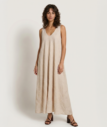 Robe Soraya blanc broderie feuillage col V ample face — Carnaby