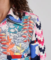 Veste courte femme Kelly bleu à motifs colorés effet ciré et poches à rabat