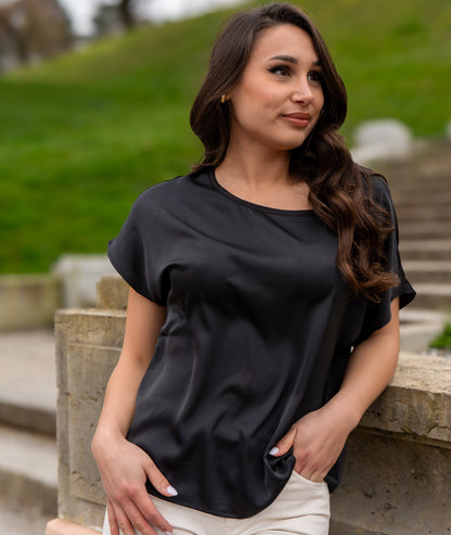 T-shirt effet satiné Unity noir de face