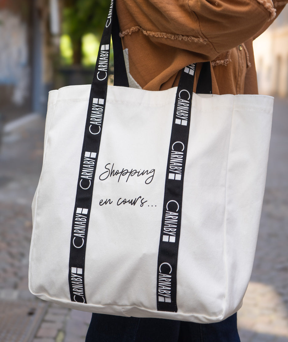 Tote Bag blanc 100% coton avec inscription "shopping en cours" cote1