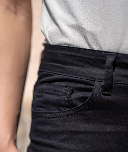 Pantacourt en jean Lotus noir détails