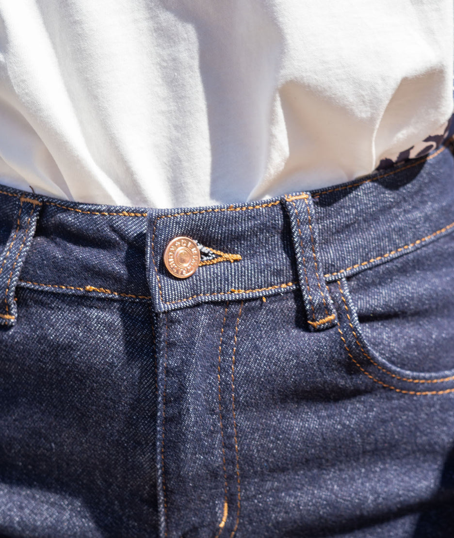 Short en denim brut Kalo détail bouton