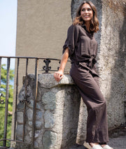 Pantalon large Larro marron tenue complète