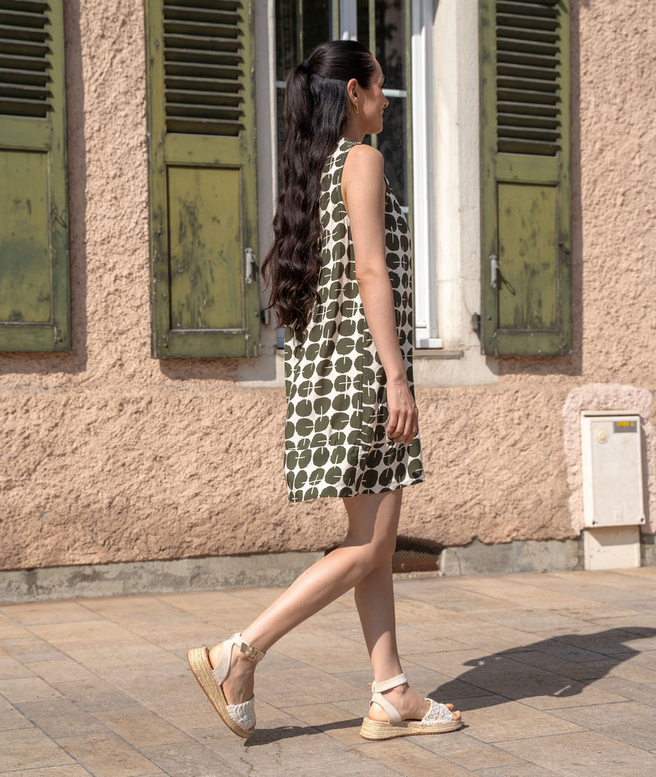 Robe courte Rond kaki côté