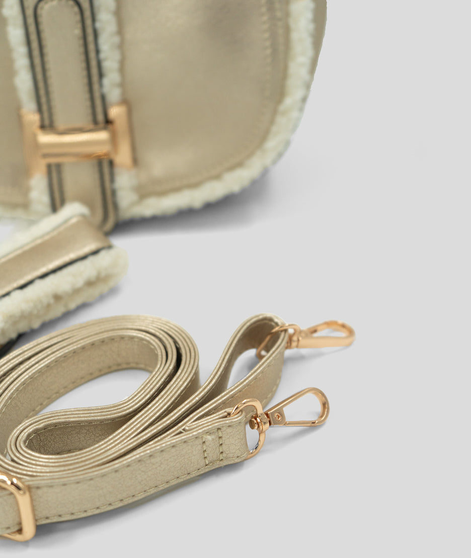 Sac bandoulière effet mouton Moupo jaune détails